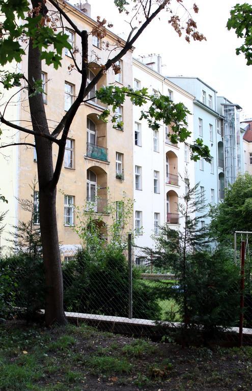 Condo In Vinohrady Prag Exteriör bild